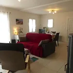 Maison Avec Terrasse, 400 M Et Centre, 2 Chambres, Parking Prive, Menage Inclus - Fr-1-224b-542 Casa de Férias La Guérinière