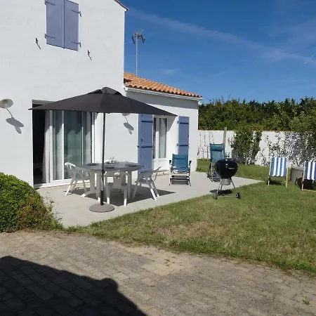 Maison Avec Terrasse, 400 M Et Centre, 2 Chambres, Parking Prive, Menage Inclus - Fr-1-224b-542 * La Guérinière